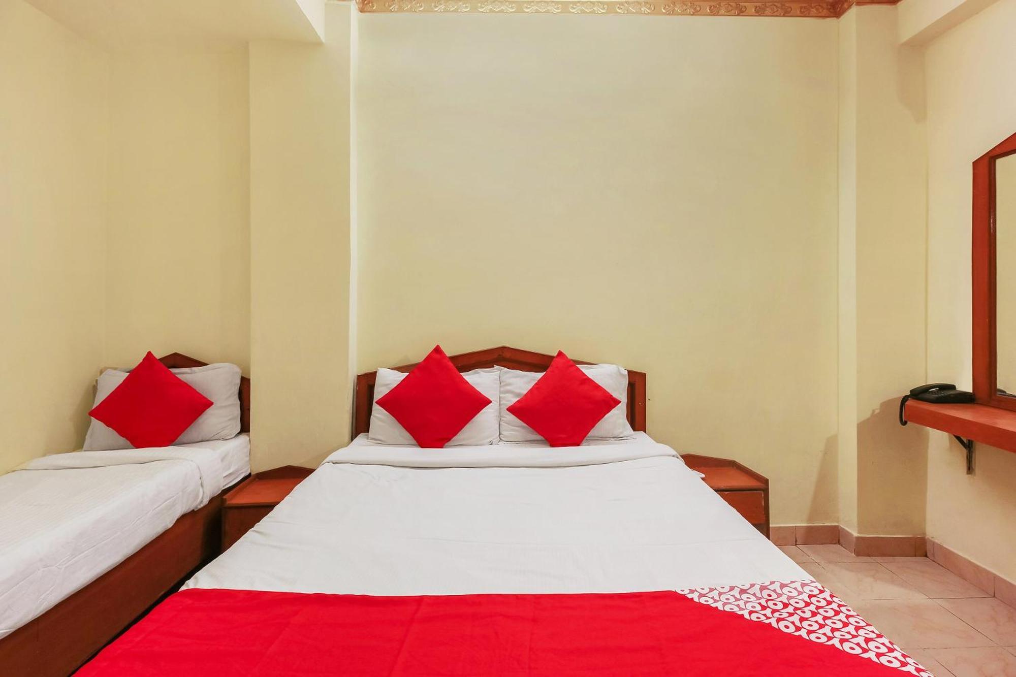 Hotel O Prince Residency Lalaguda Exterior foto